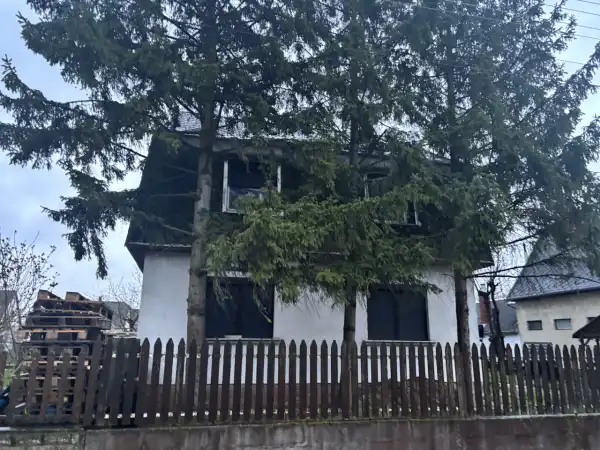 Eladó családi ház, Bábolna 5 szoba 148 m² 54 M Ft