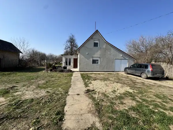 Eladó családi ház, Baja 3 szoba 88 m² 29.99 M Ft