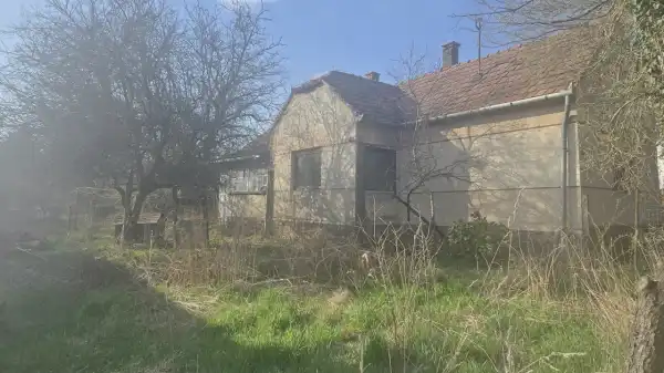 Eladó családi ház, Bak 3 szoba 90 m² 19 M Ft