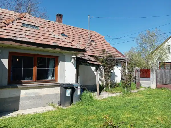 Eladó családi ház, Berhida 3 szoba 68 m² 22 M Ft
