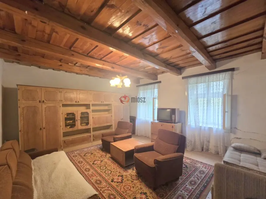 eladó családi ház, Bezeréd