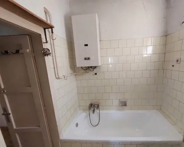 Eladó családi ház, Budakeszi 1+4 szoba 90 m² 85 M Ft