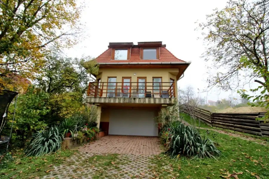 eladó családi ház, Budaörs