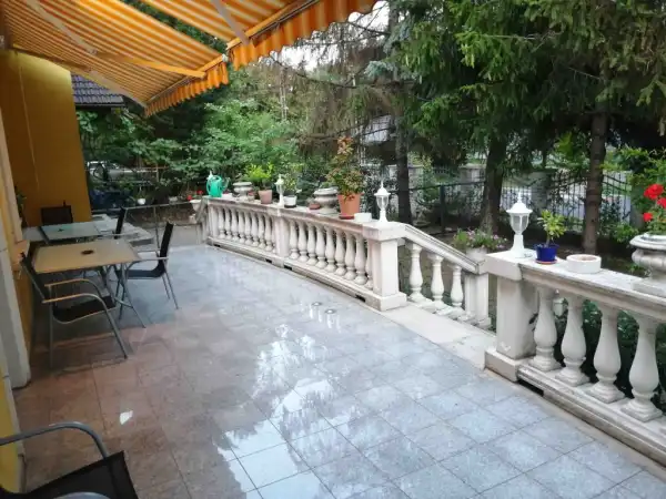 Eladó családi ház, Budapest, XVII. kerület 8 szoba 227 m² 137 M Ft