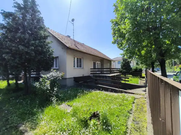 Eladó családi ház, Budapest, XXII. kerület 4 szoba 130 m² 129.9 M Ft