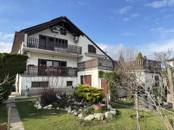 Eladó családi ház, Budapest, XXII. kerület 6 szoba 245 m² 244.9 M Ft