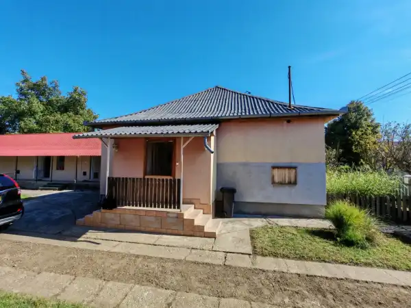 Eladó családi ház, Ebes 5 szoba 109 m² 81.9 M Ft Eladó családi ház, Ebes 5 szoba 109 m² 81.9 M Ft