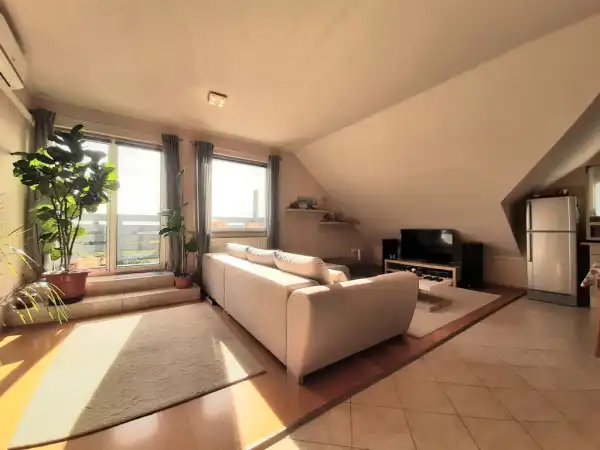 Eladó családi ház, Érd 11 szoba 340 m² 249 M Ft