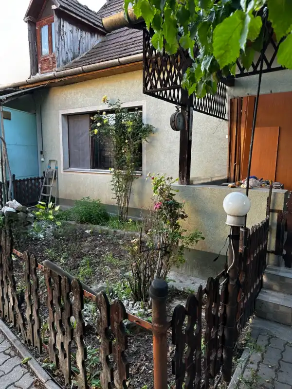 Eladó családi ház, Érd 4+1 szoba 130 m² 78 M Ft Eladó családi ház, Érd 4+1 szoba 130 m² 78 M Ft