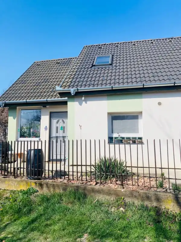 Eladó családi ház, Érd 3+1 szoba 105 m² 95 M Ft