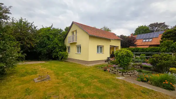 Eladó családi ház, Érd 3+2 szoba 145 m² 127 M Ft