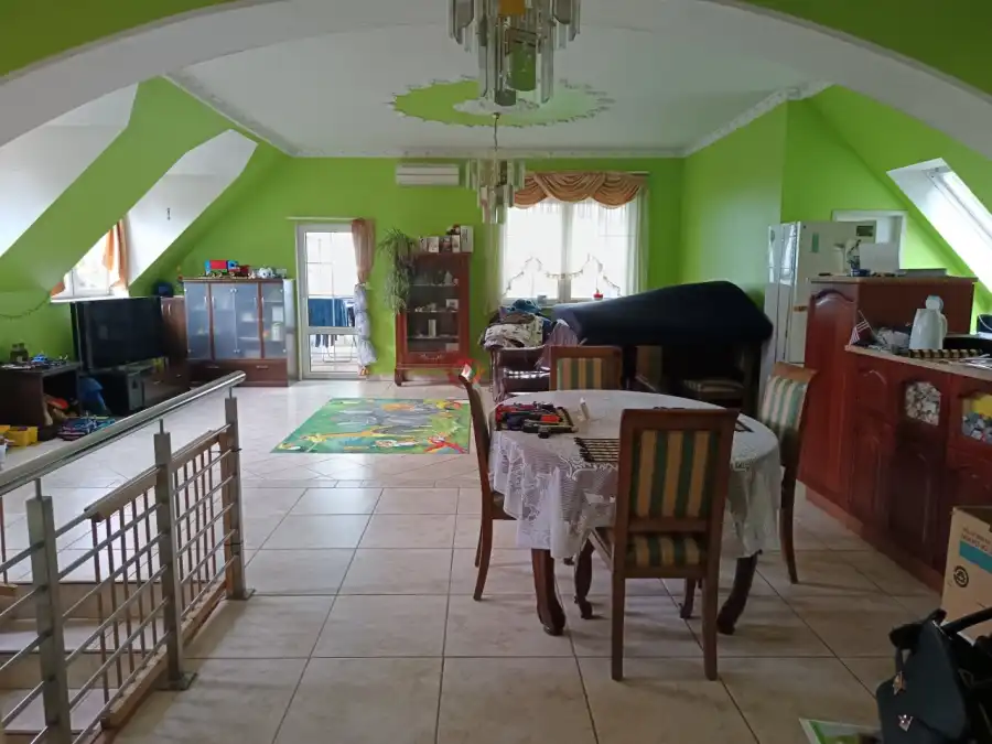 eladó családi ház, Erdőkertes