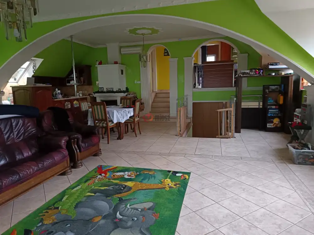 Pest megye - Erdőkertes