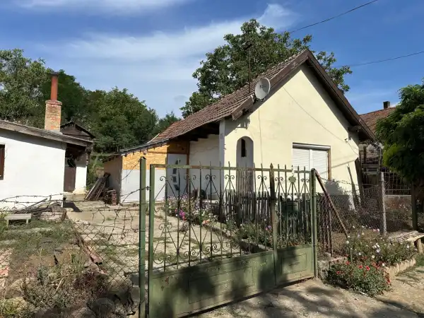 Eladó családi ház, Galgagyörk 2 szoba 57 m² 18.9 M Ft Eladó családi ház, Galgagyörk 2 szoba 57 m² 18.9 M Ft