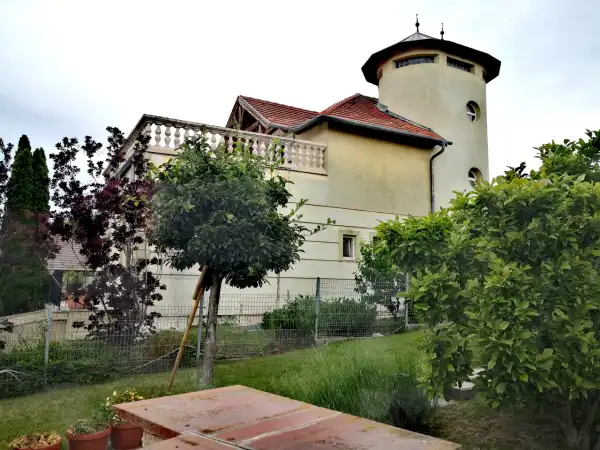 Eladó családi ház, Gödöllő 6 szoba 400 m² 249 M Ft