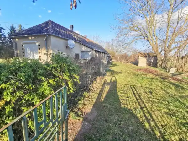 Eladó családi ház, Hahót 3 szoba 72 m² 11.9 M Ft