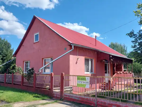 Eladó családi ház, Hajdúdorog 2 szoba 95 m² 24.9 M Ft