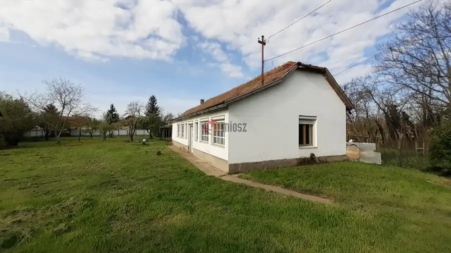 eladó családi ház, Hajdúszoboszló