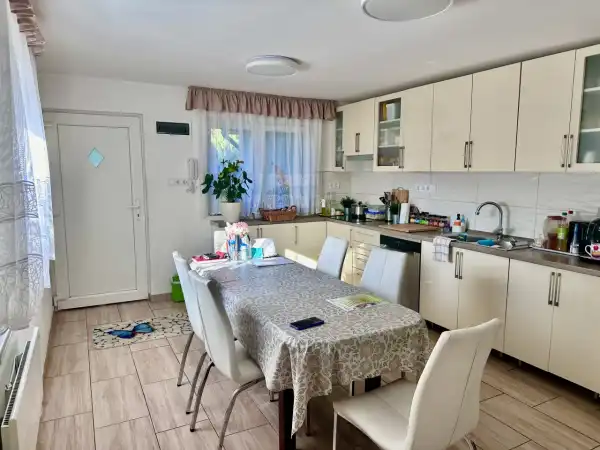 Eladó családi ház, Halásztelek 5 szoba 130 m² 119.99 M Ft