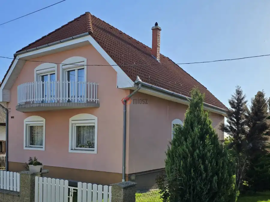 eladó családi ház, Keszthely eladó családi ház, Keszthely