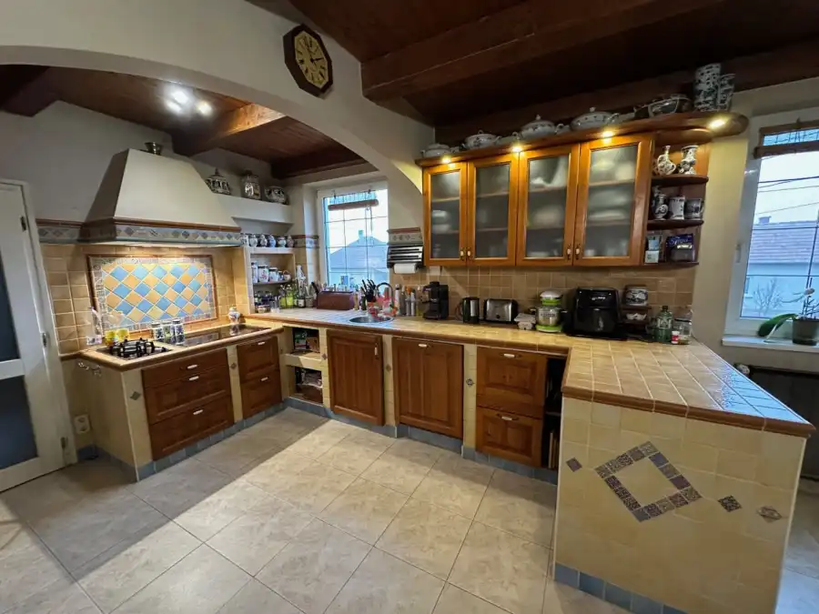 eladó családi ház, Kétbodony