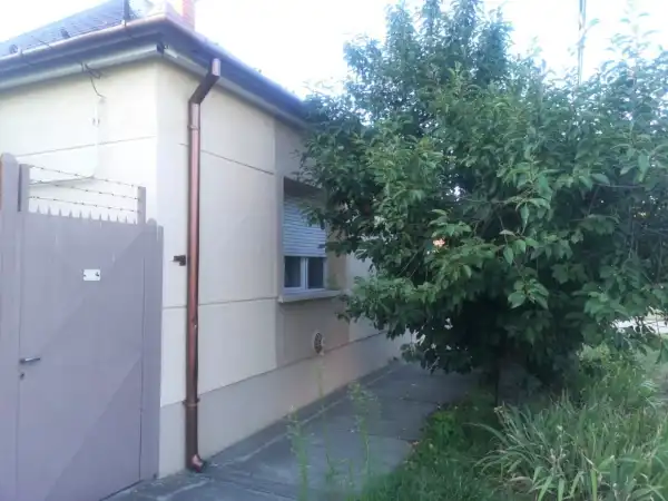 Eladó családi ház, Lajosmizse 2 szoba 115 m² 60 M Ft