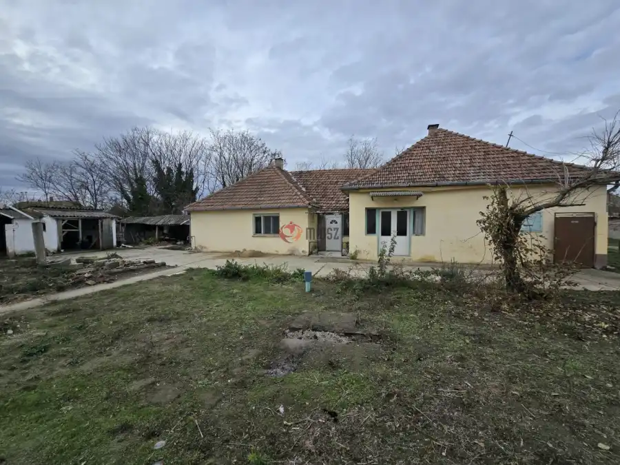 eladó családi ház, Madaras