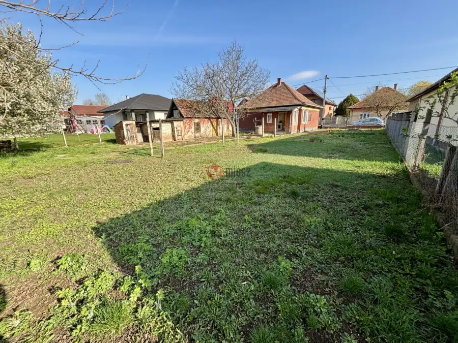 eladó családi ház, Maglód