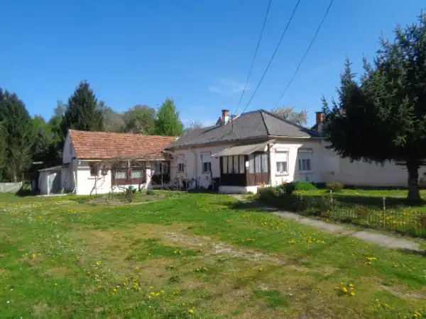 Eladó családi ház, Magyarlak 3+2 szoba 110 m² 25.9 M Ft