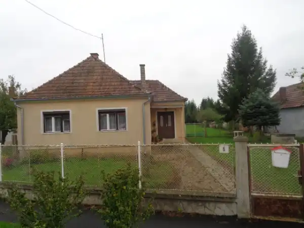 Eladó családi ház, Magyarszecsőd 3 szoba 70 m² 26 M Ft Eladó családi ház, Magyarszecsőd 3 szoba 70 m² 26 M Ft