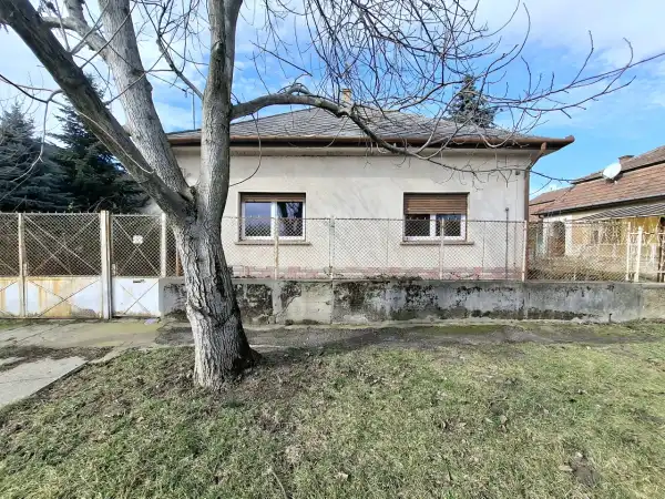 Eladó családi ház, Majosháza 5 szoba 120 m² 168 M Ft