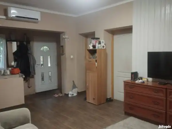 Eladó családi ház, Martonvásár 3+2 szoba 90 m² 85 M Ft