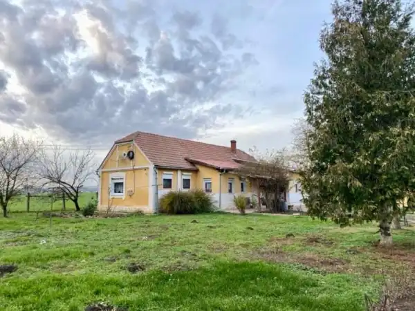 Eladó családi ház, Mohács 4 szoba 110 m² 29.9 M Ft