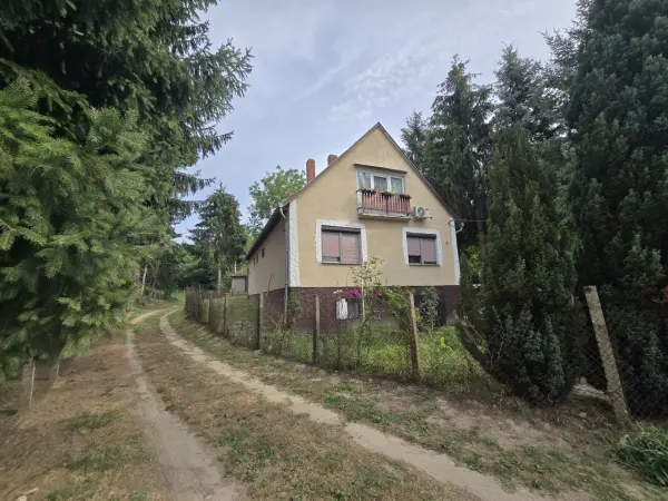 Eladó családi ház, Nemesdéd 6 szoba 160 m² 39.5 M Ft