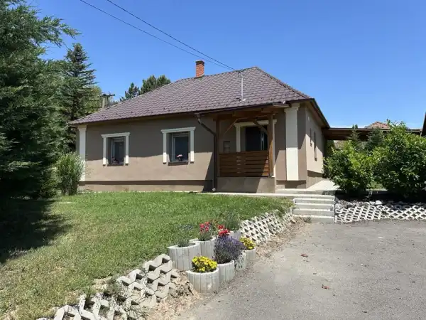 Eladó családi ház, Orci 3 szoba 101 m² 59.9 M Ft Eladó családi ház, Orci 3 szoba 101 m² 59.9 M Ft