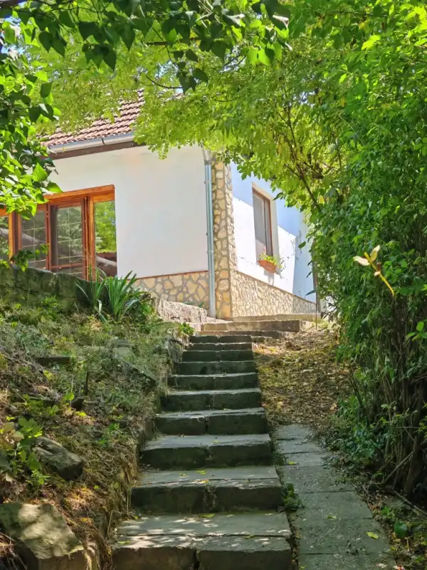 Eladó családi ház, Pécel 3 szoba 85 m² 56.9 M Ft