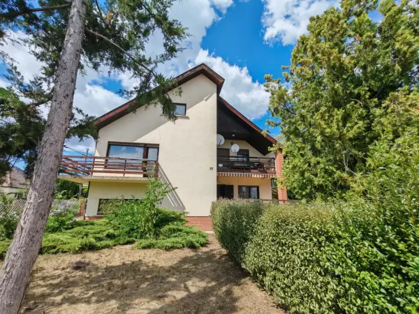 Eladó családi ház, Pécel 6+2 szoba 218 m² 119.95 M Ft