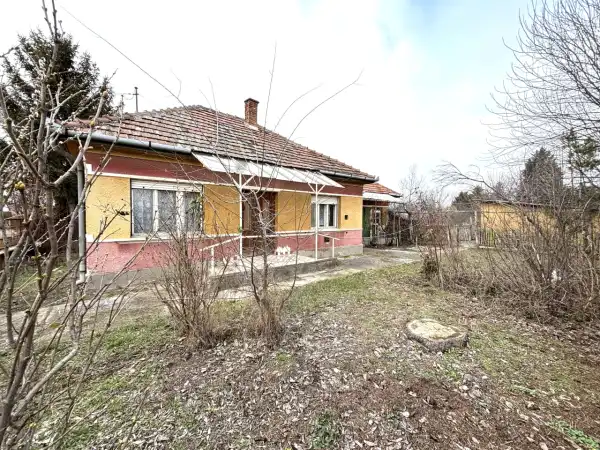 Eladó családi ház, Pilis 2 szoba 59 m² 35 M Ft