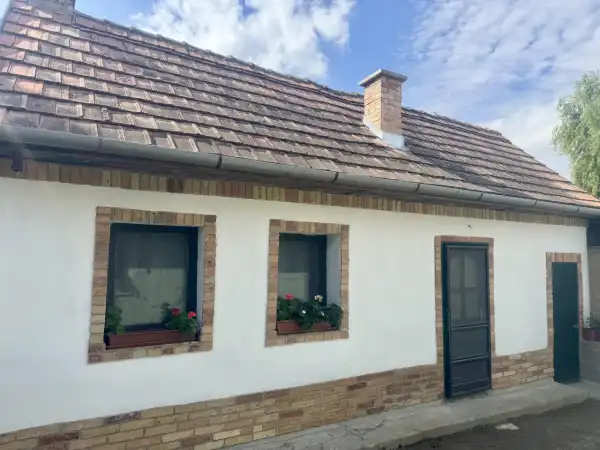 Eladó családi ház, Pócsa 3 szoba 61 m² 25.5 M Ft Eladó családi ház, Pócsa 3 szoba 61 m² 25.5 M Ft