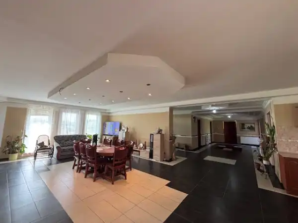 Eladó családi ház, Rétalap 5 szoba 193 m² 68 M Ft