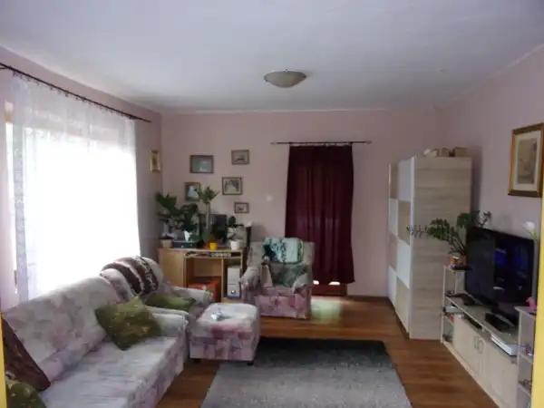 Eladó családi ház, Salgótarján 2+2 szoba 96 m² 24.4 M Ft