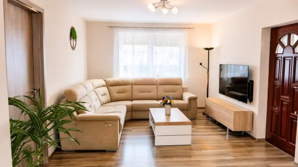 Eladó családi ház, Siófok 6 szoba 120 m² 115 M Ft