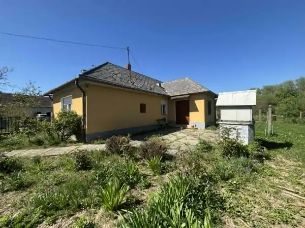 Eladó családi ház, Sorkikápolna 2 szoba 75 m² 18 M Ft