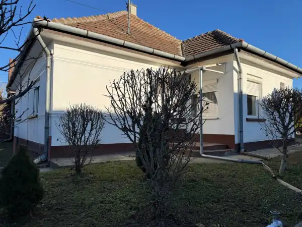 Eladó családi ház, Szigetcsép 3 szoba 81 m² 85 M Ft