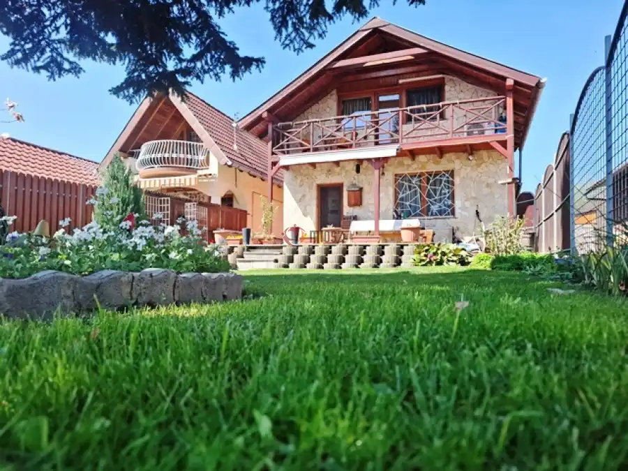 eladó családi ház, Szigetcsép