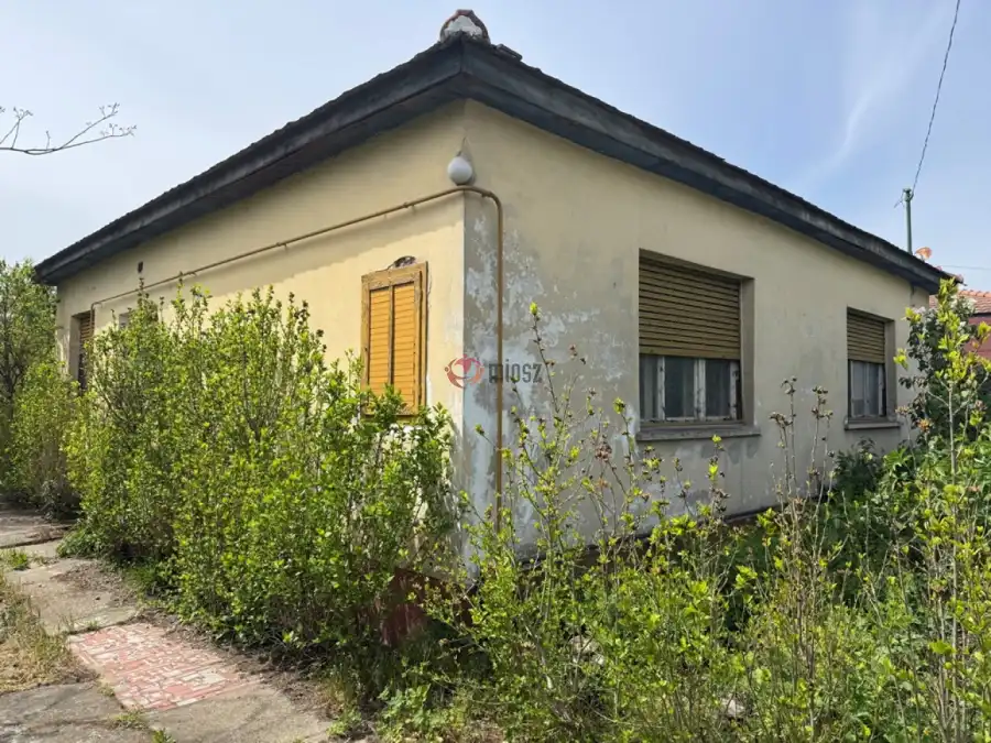 eladó családi ház, Szigethalom