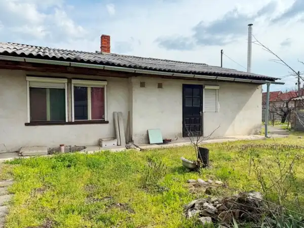 Eladó családi ház, Szigetszentmiklós 2+3 szoba 116 m² 35 M Ft