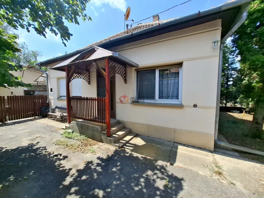 eladó családi ház, Szigetújfalu
