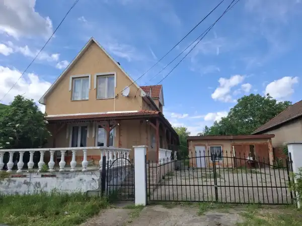 Eladó családi ház, Szikszó 5 szoba 180 m² 25.5 M Ft Eladó családi ház, Szikszó 5 szoba 180 m² 25.5 M Ft
