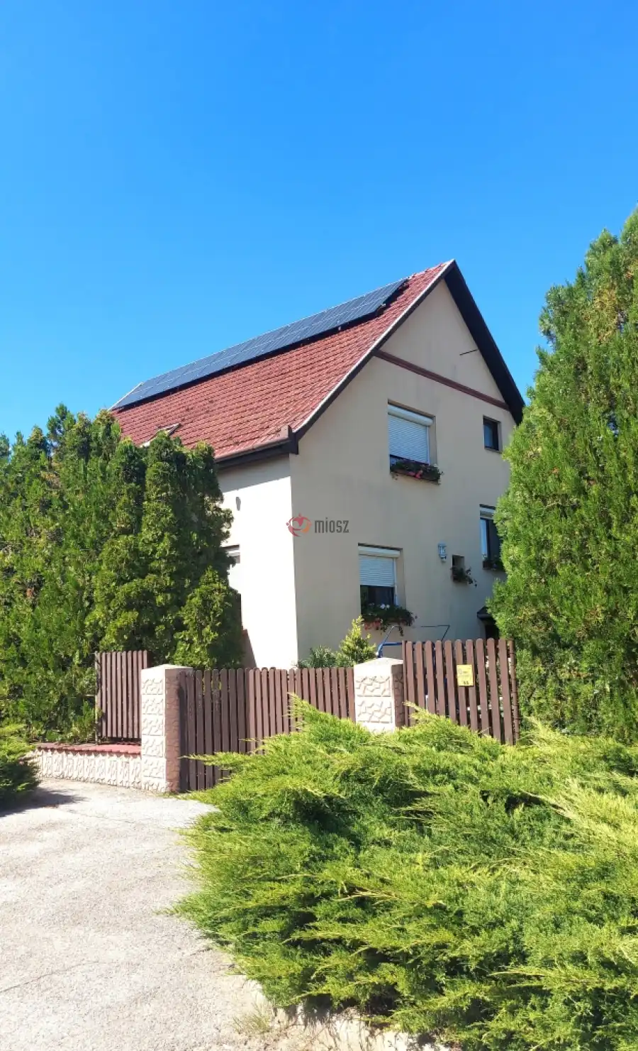 eladó családi ház, Sződliget